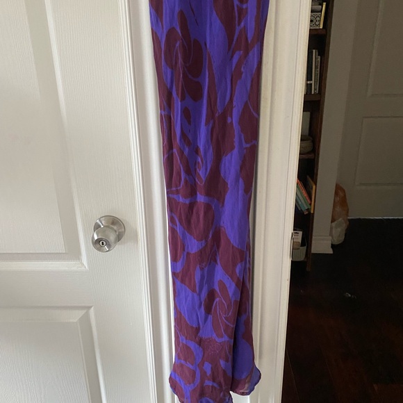 VINCE MIDI SLIP DRESS - Picture 7 of 7